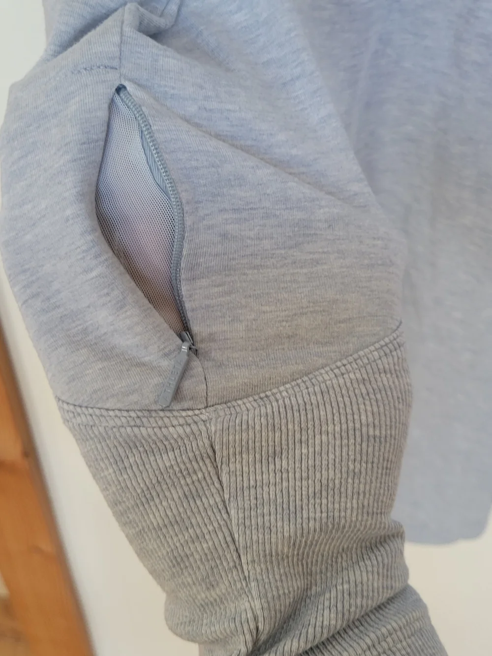 Athleta Dress-Light Gray Long Sleeve Tunic Dress With Hidden Pocket - Picture 3 of 5